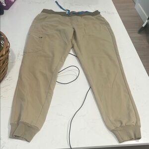 Women’s Tan Jogger Pants Figs